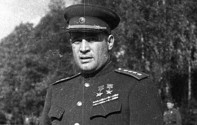 В Польше сносят памятник герою войны генералу Черняховскому