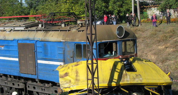 Пассажиры роковой маршрутки погибли через 10 минут после отправления