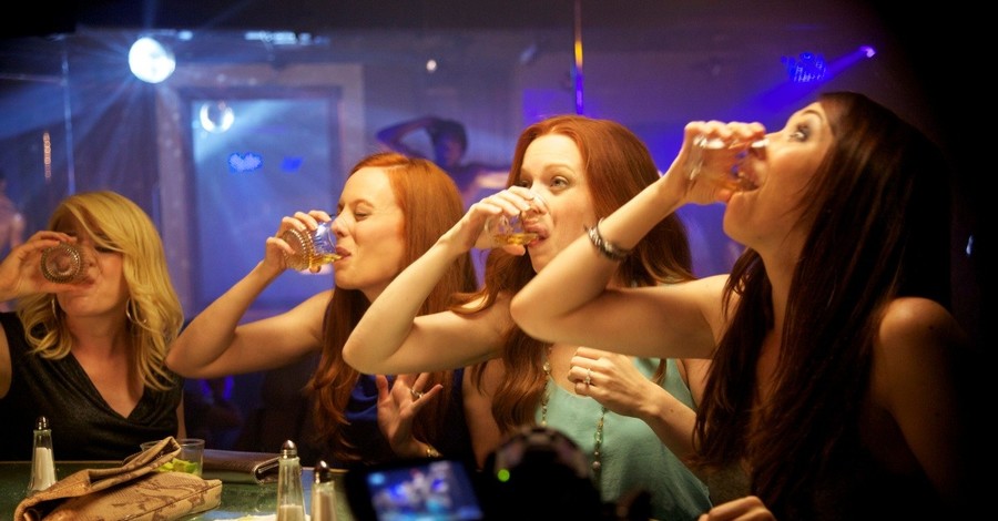 Поздняя любовь, дружеская сделка и позор накануне свадьбы 