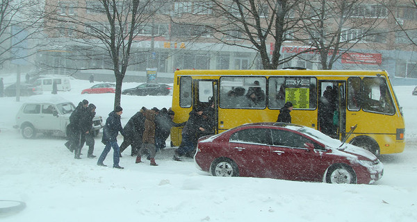 Городские автобусы снова изменили маршруты