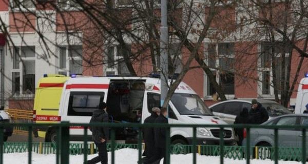 Погибших при стрельбе в московской школе наградили орденами Мужества