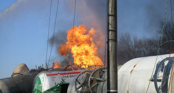 Повесился замначальника Красноармейской дистанции пути, где загорелись  цистерны