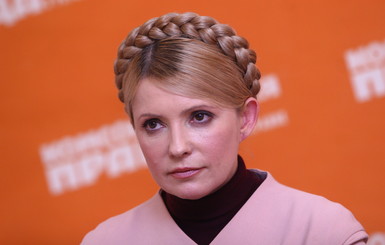 Тимошенко хочет выступить на публичных дебатах с Януковичем