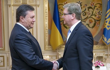 В четверг Янукович вновь встретится с Фюле