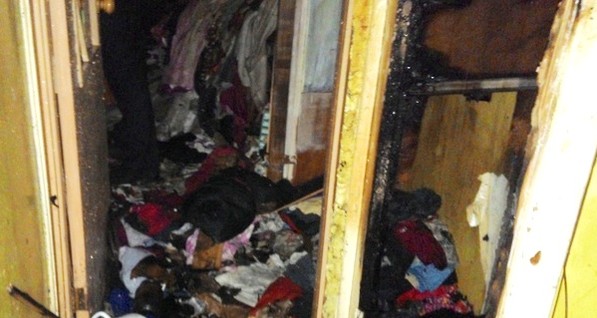 В сгоревшей квартире найден труп пенсионера