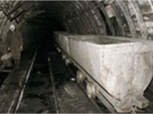 В Донецкой области в шахте погибли два горняка