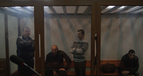 Суд оставил 