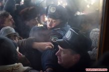 Активисты захватили Житомирскую ОГА