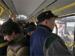 В Киеве вернули платный проезд в транспорте