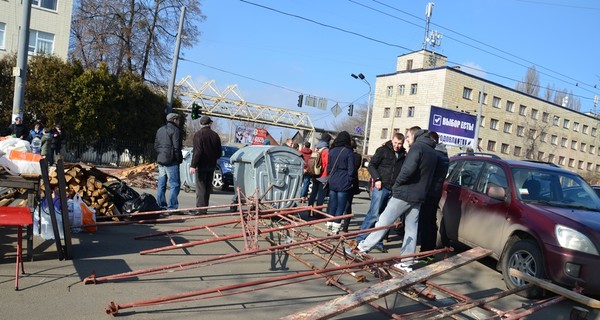 Отряды самообороны взяли под контроль все аэропорты Киева 