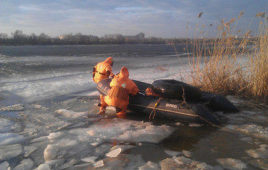 На Днепропетровщине спасли пятеро рыбаков