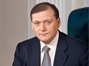 Михаил Добкин подал в отставку