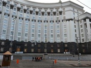 Майдан одобрил кандидатуру Яценюка на должность премьера