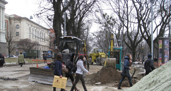 Весной отремонтируют четыре улицы и начнут вести трамвай на Сыхов