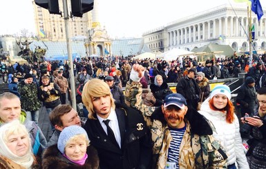 Сергей Зверев выпил чаю с активистами Евромайдана