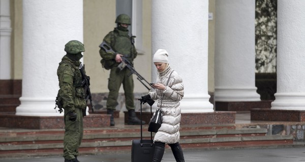 Крым в осаде, но люди не паникуют 