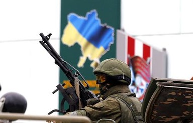Эксперты о возможной войне в Крыму: Выход из кризиса есть 