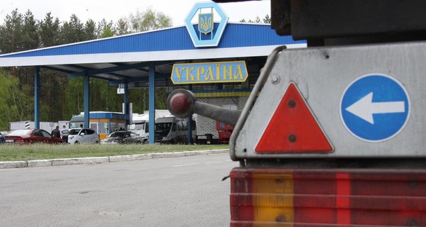 В Крыму захвачены штабы пограничников