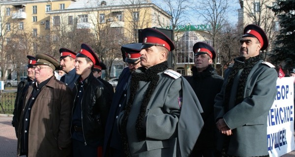В Луганске исчезли казачьи патрули