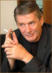 Ющенко на два дня восстановил парламент в правах 