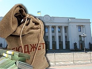 Денег в бюджете Киева хватит на два месяца