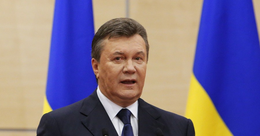 Журналисты не хотели отпускать Виктора Януковича без вопросов
