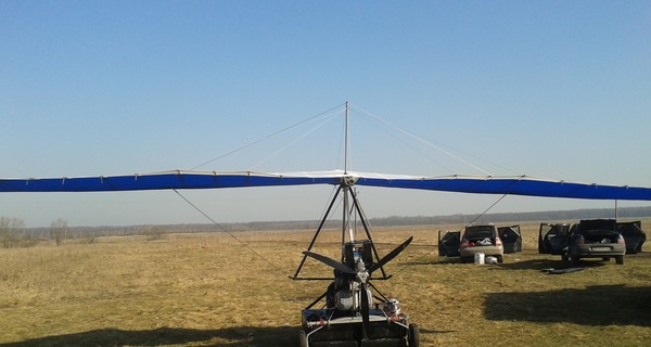 Львовские гаишники задержали дельтаплан с контрабандой