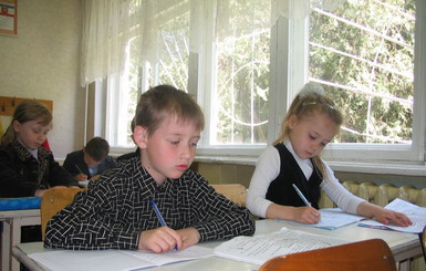 Из-за референдума в  Крыму школьные каникулы начнутся раньше