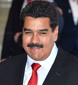 Президент Венесуэлы будет подрабатывать радиоведущим