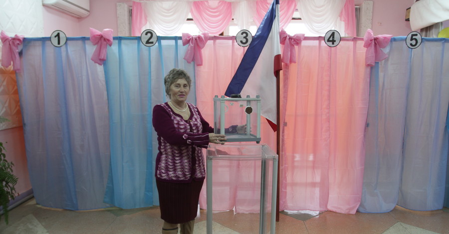 Крымский референдум будут охранять народные дружинники с автоматами? 