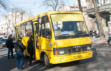 Проезд в одесских маршрутках может подорожать до 3,5 гривен