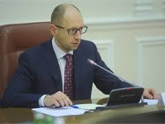 Слова Арсения Яценюка о желании Украины занять место России в G8 приняли за чистую монету