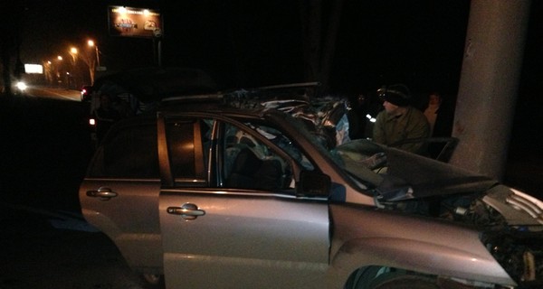 В аварии на окраине Донецка разбились три человека