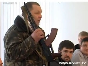 На Майдане винят в убийстве Саши Белого русских