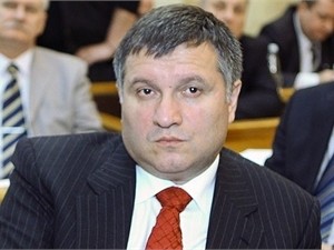 Аваков: В МВД  проверят правомерность применения оружия при задержании Саши Белого 