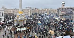 На восстановление брусчатки с Майдана жертвуют деньги