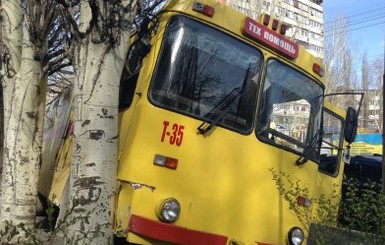 В Днепропетровске водитель троллейбуса умер за рулем