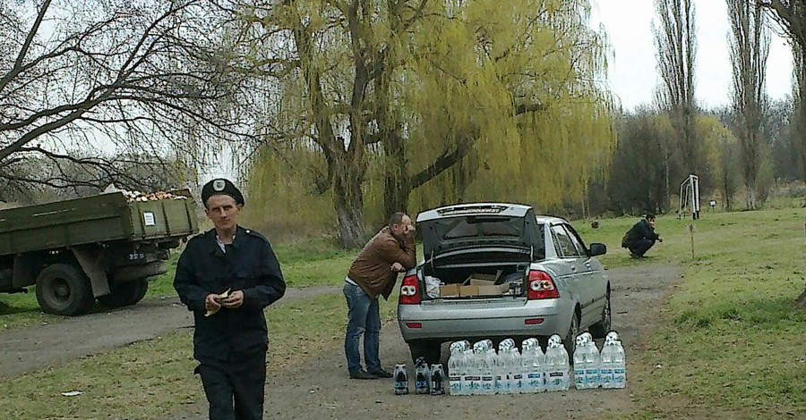 В Днепропетровске коммерсанты зарабатывают на солдатах