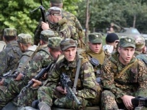 В Луганске по ночам блокируют часть Внутренних войск