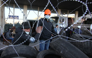 К баррикадам в Донецке вышли шахтеры