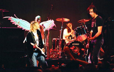 Nirvana и Kiss стали членами зала славы рок-н-ролла