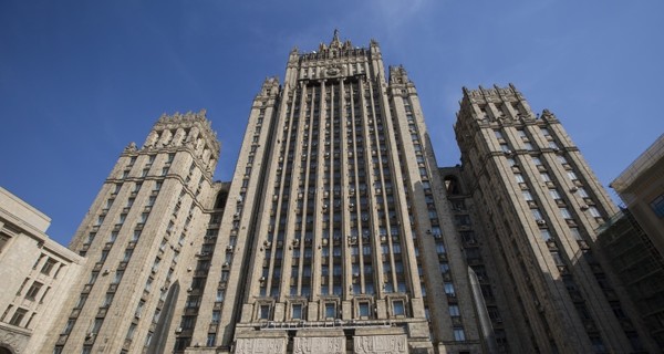 Россия выносит кризисную ситуацию в Украине на срочное рассмотрение Совбеза ООН и ОБСЕ