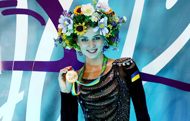 Украинская гимнастка завоевала три бронзы на этапе Кубка мира