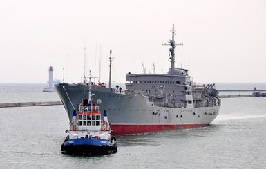 Шесть военных кораблей из Крыма перешли в Одессу