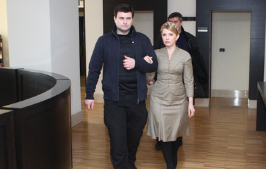 Тимошенко прилетела в Донецк на 