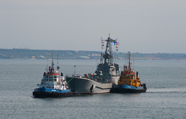 В Одесский порт из Крыма зашел десантный корабль