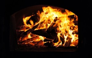 В Киеве ночью горел продуктовый киоск