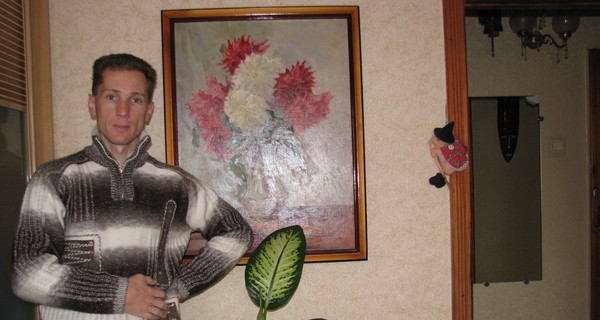 Львовянин подал в суд на соседа за убийство попугая