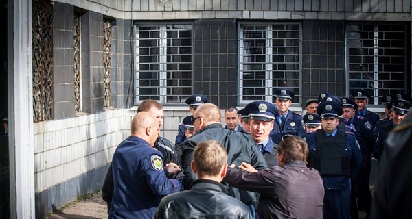 МВД заявляет, что Константиновский горотдел милиции не захватывали