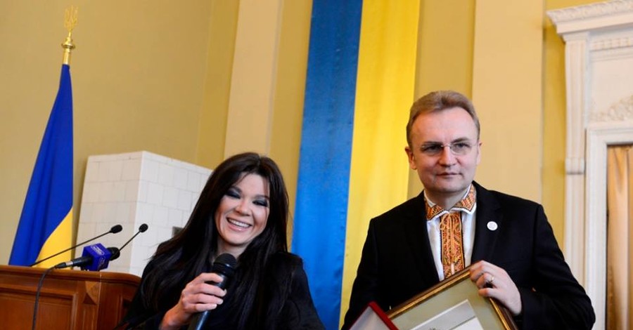 Во Львове певица Руслана стала почетным гражданином города